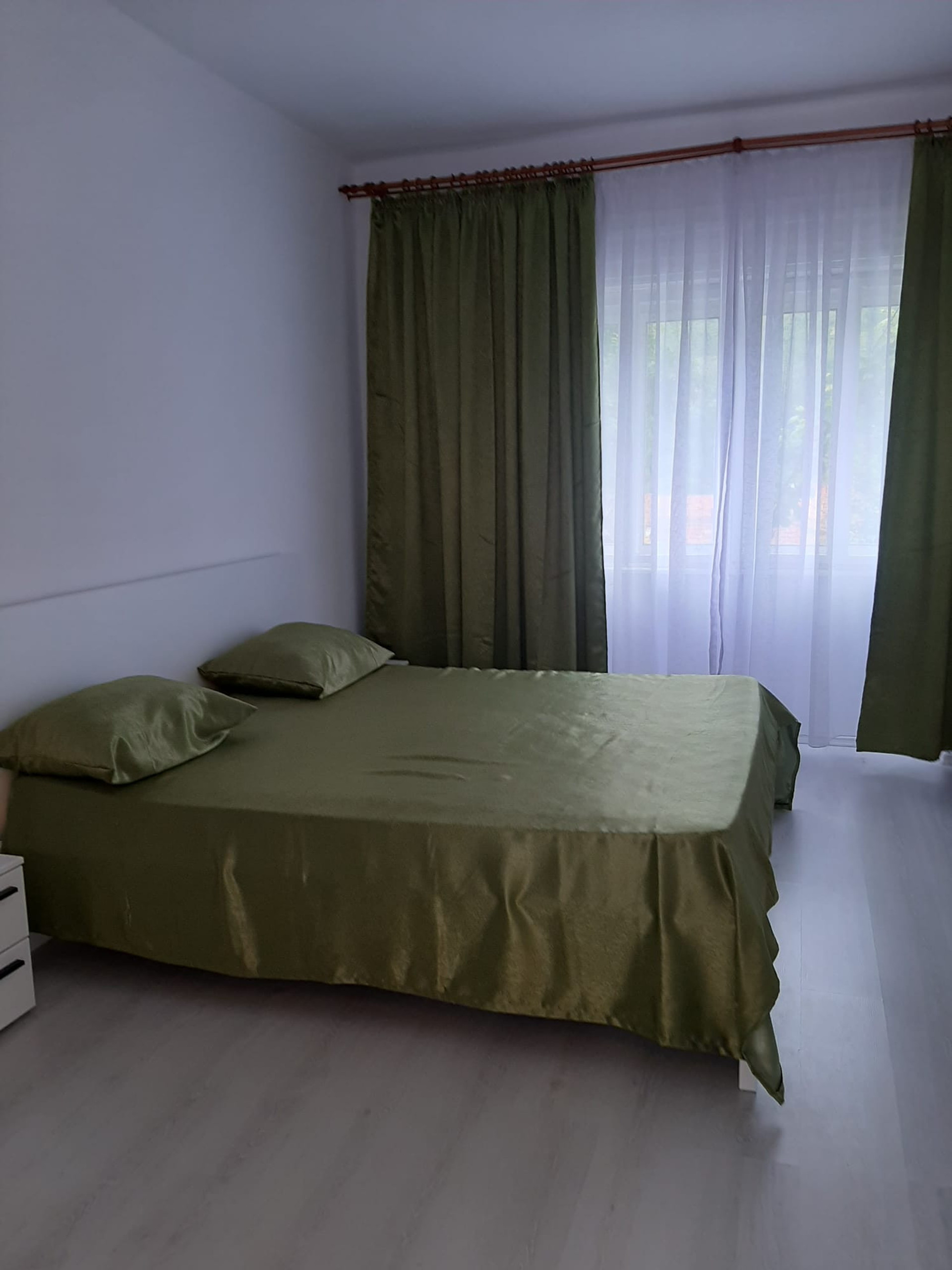 Room 1