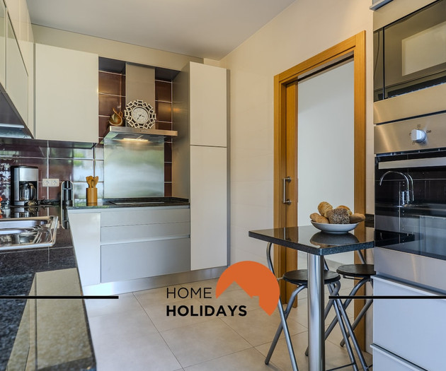#354 Vitismar Au by Home Holidays
