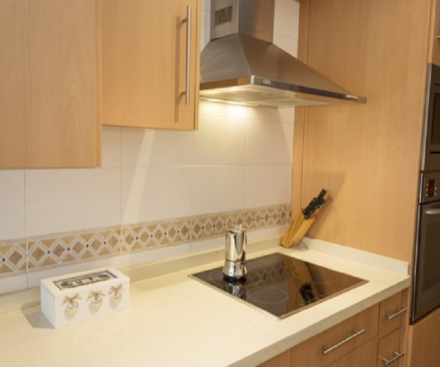 Sunny 4 people appartment at the heart fo Malaga