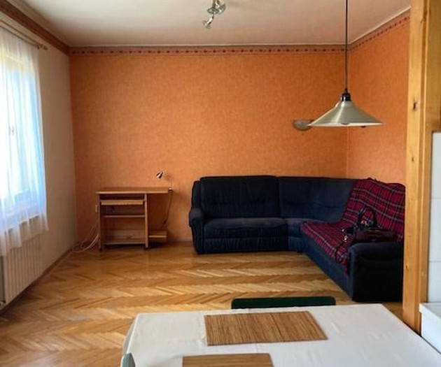 Budai zöldövezeti 1 hálószobás vidám lakás