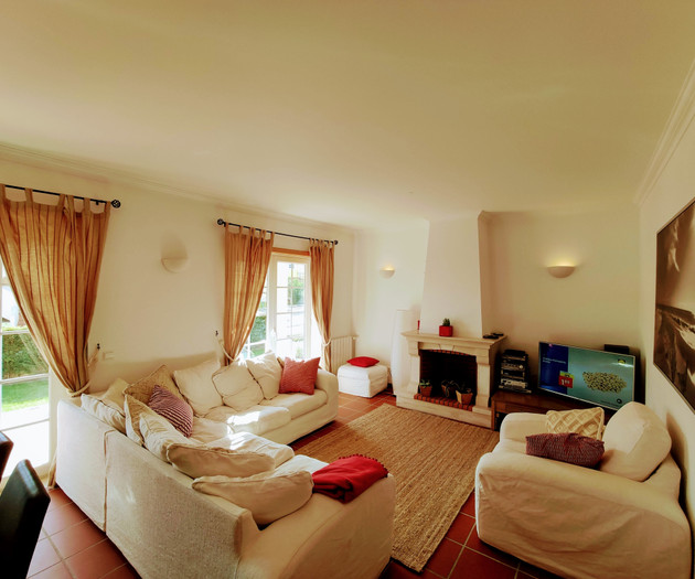 3-bedroom apartment with pool in a 5* resort