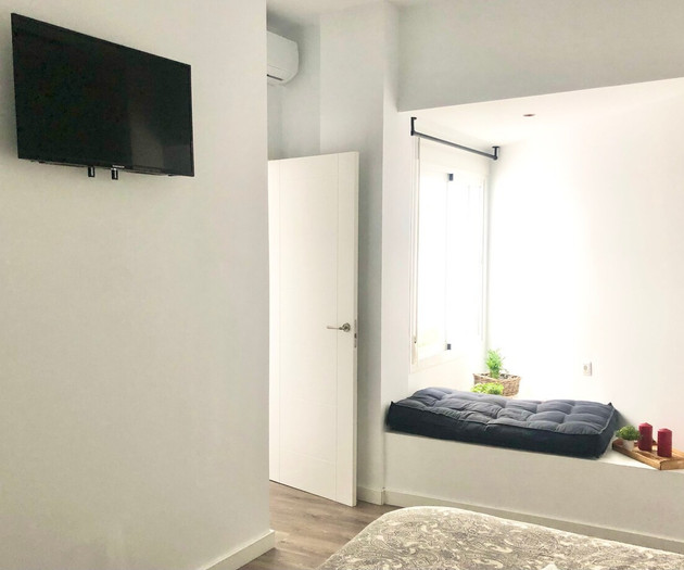 Suites La Merced 1B