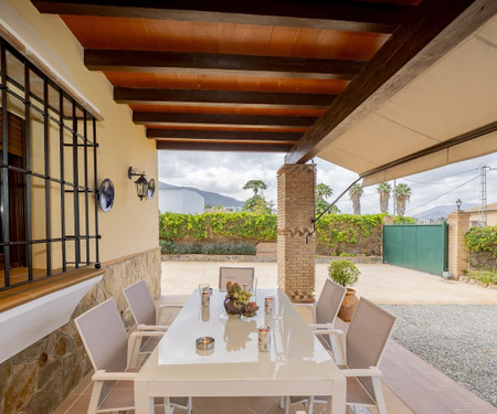 Cubo's Casa Rural Los Lirios 6 pax