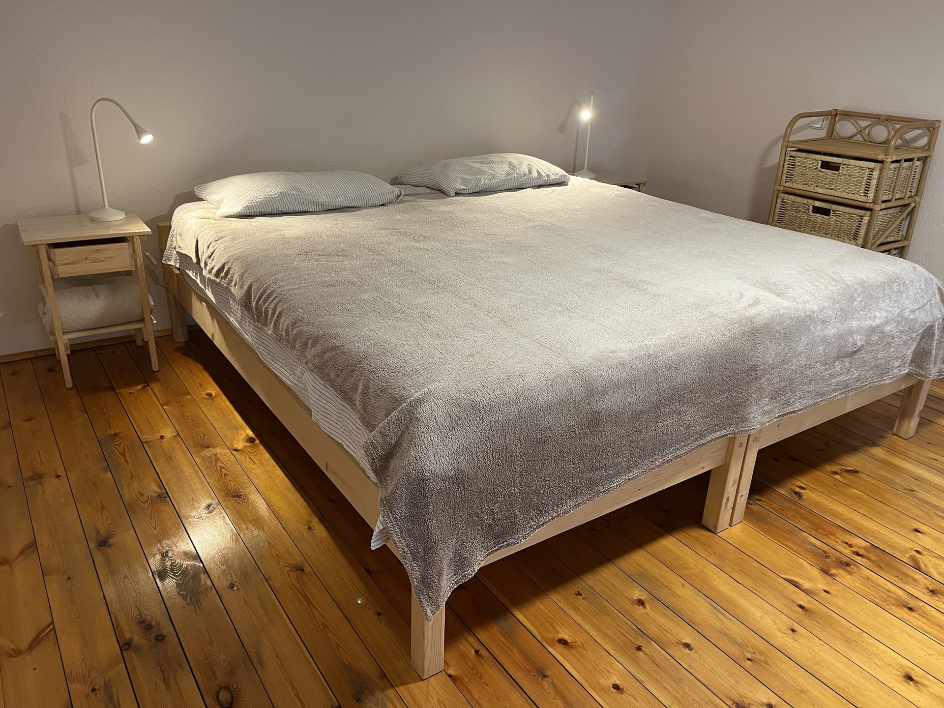 Bedroom with double bed