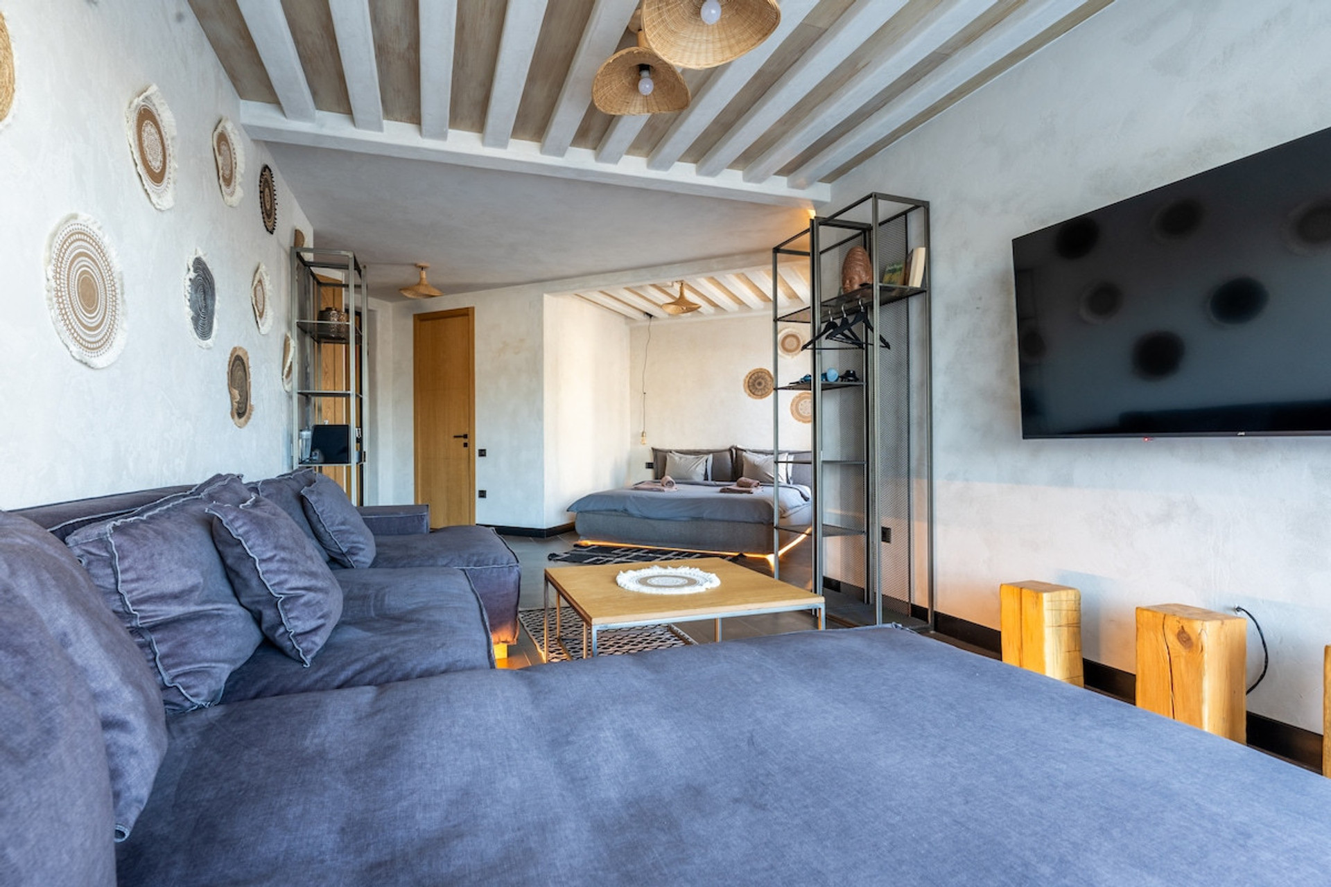 Photo of the whole room, Communal lounge/TV room, Bed, Sitting area Hair dryer, Towels