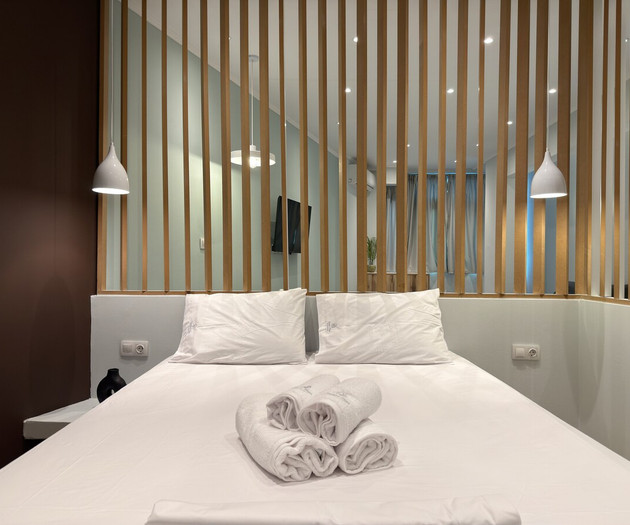 SmartLiving Central Apt 11