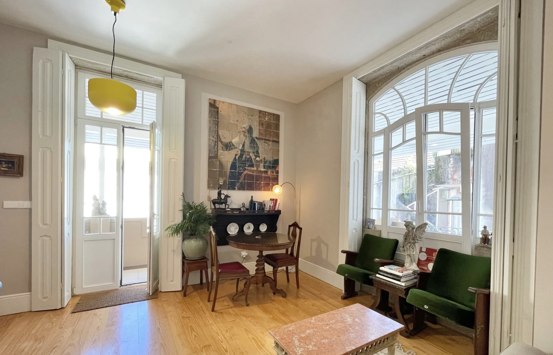 SALA
