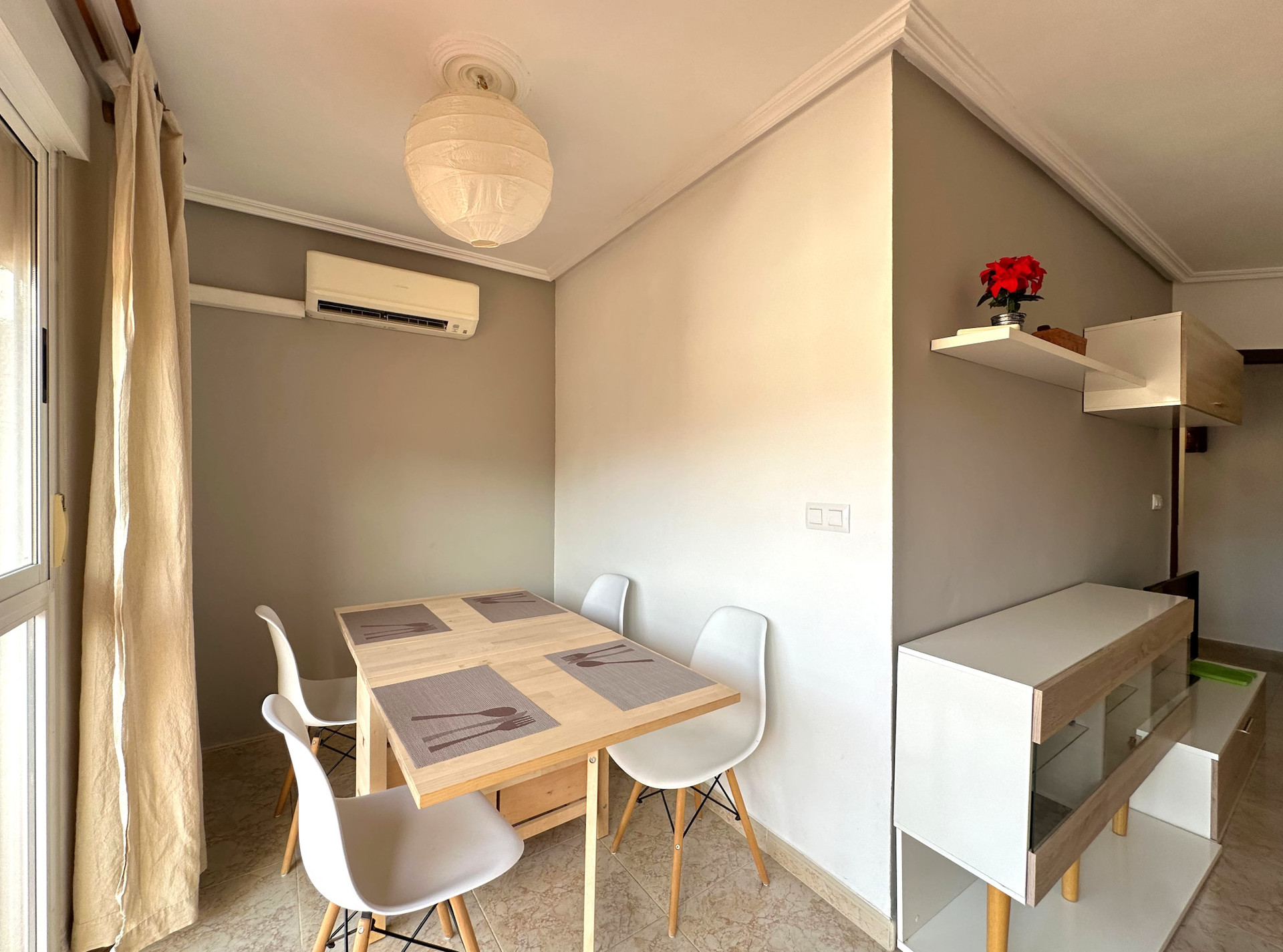 Dining area with air conditioning