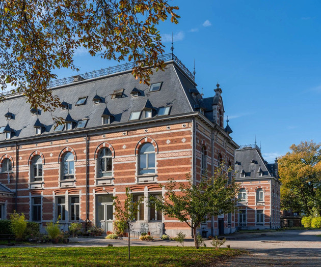 180m2 loft Brussels-Centre with private park
