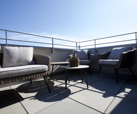 120m2 LUXURY ROOFTOP LIVING CENTER, TERRACE,GARAGE