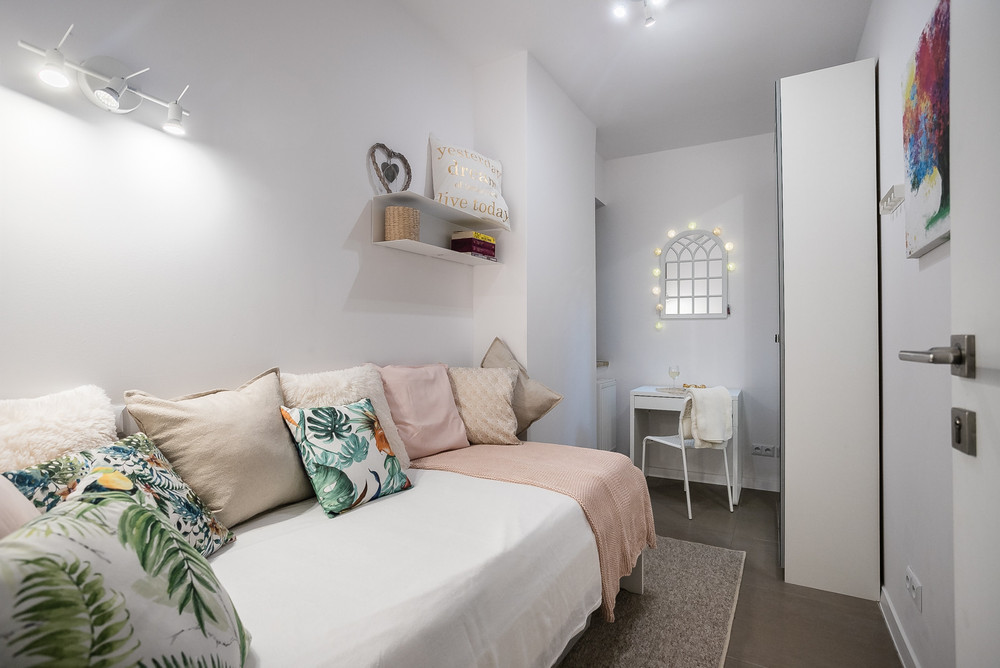 Single room near Metro Wilanowska in Warsaw preview
