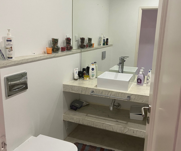 Two Rooms Apartment in Monte Estoril Cascais