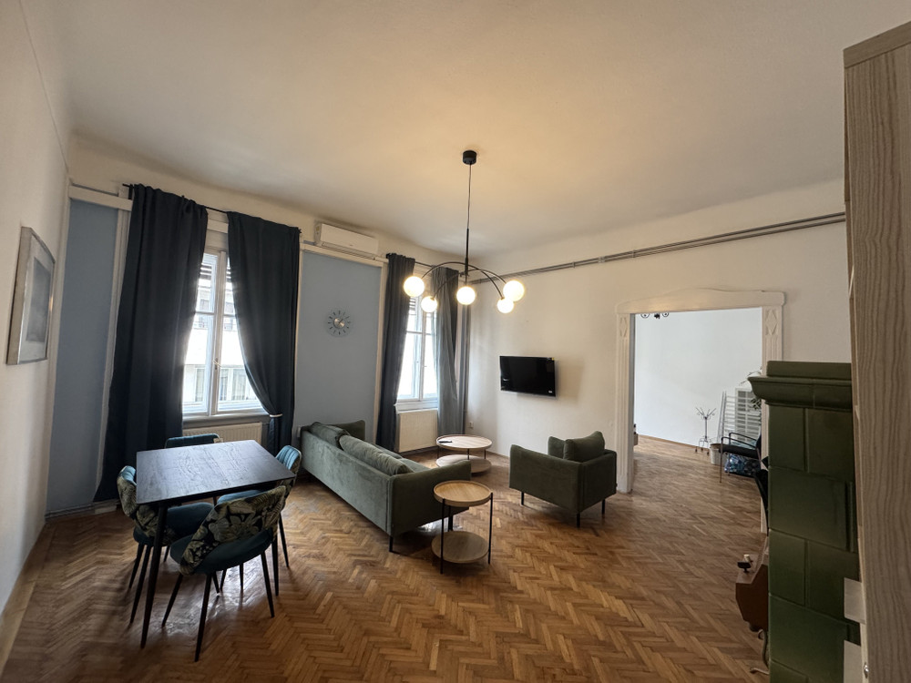 Spacious 3-Bedroom Apartment with Balcony preview