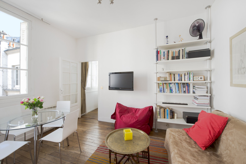 Cozy flat in Le Marais preview