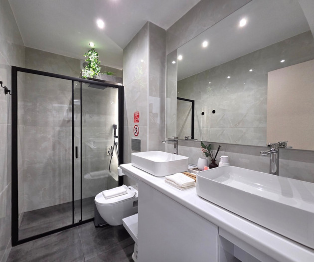 TT Luxury Homes | Apollo – 2BR Super Central Apt