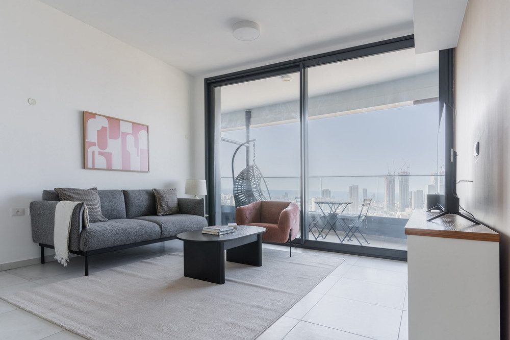 Blueground | Tel Aviv, balcony, nr HaYarkonPark-41 preview