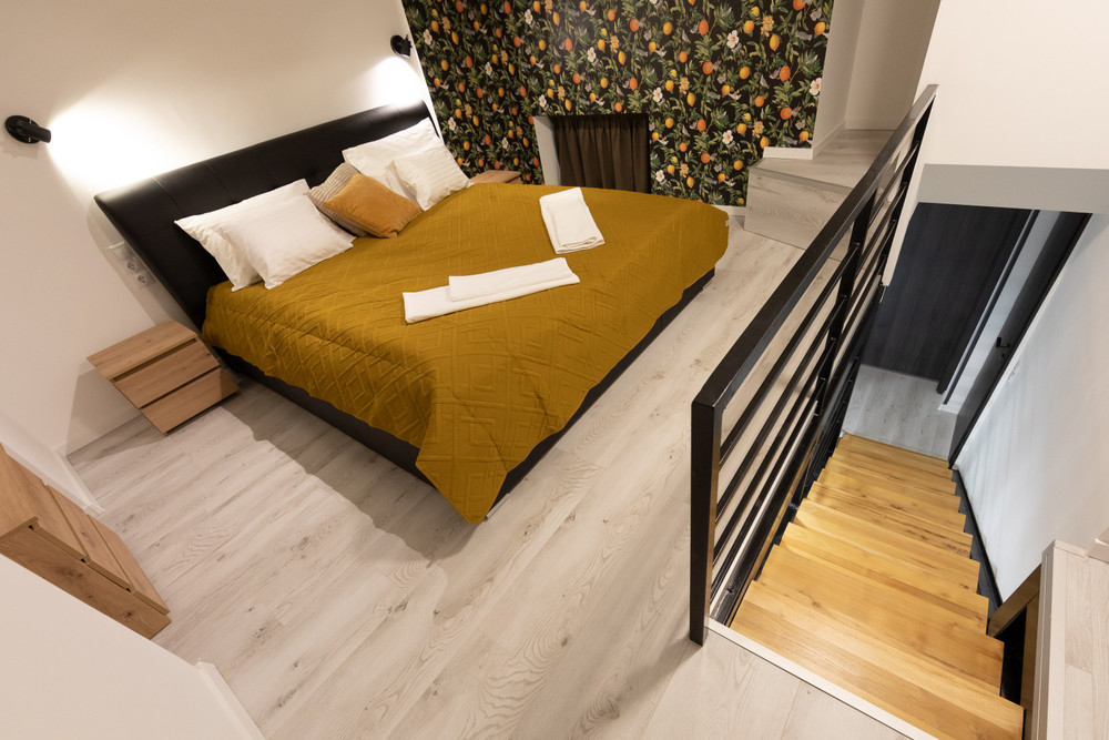 Elegant loft bedroom + living room near the Castle preview