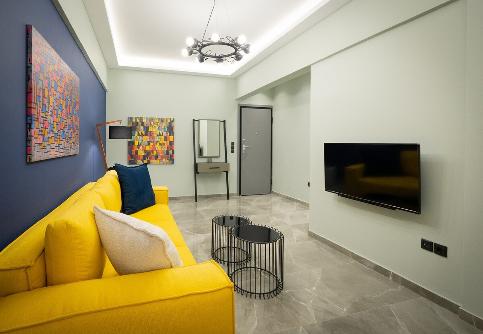 Make yourself comfortable in this spacious living room