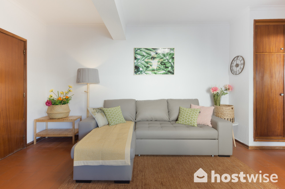 Comfy Sunny Flat w/ Netflix preview