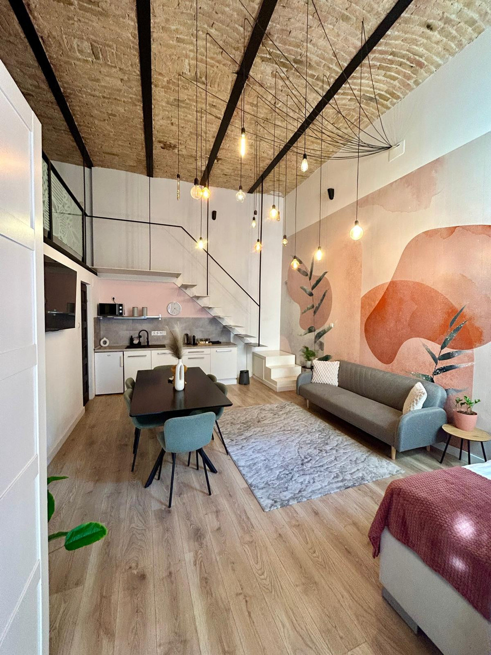 Butik Life - Loft Apartment preview