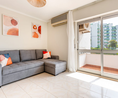 Comfy 3 BDR Flat W/ Pool & Balcony by LovelyStay