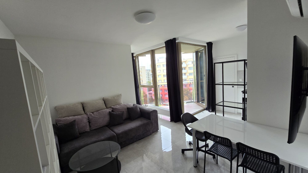 Air conditioned 2 room Apartment Vienna Gate, 4 preview