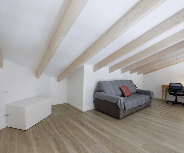 Renovated apartment with terrace and 3 bedroom