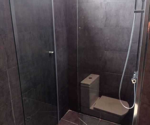 BRIGHT & VERY QUIET – TOP FLOOR - HISTORIC CENTER