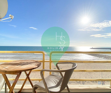 Quarteira Beach Front II by HomeSlow Rentals