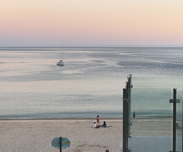 T2 Premium em Primeira Linha de Mar | Conforto & S