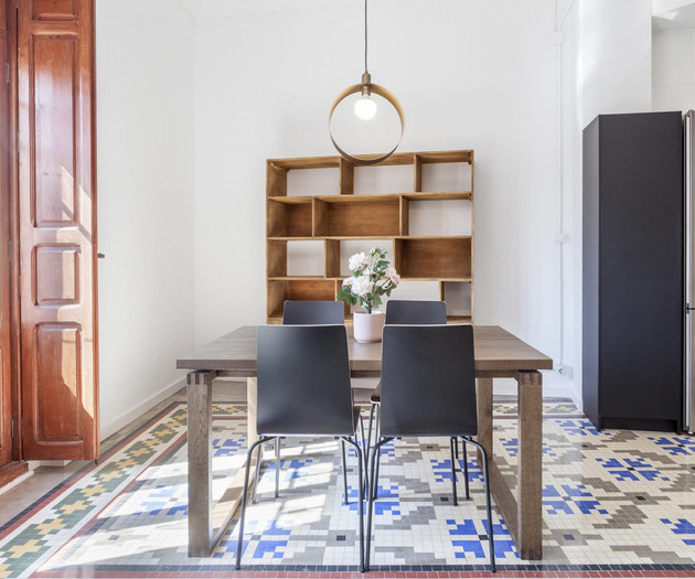 WONDERFUL LOFT BY QUART TOWERS MONTH RENTALS. Wifi