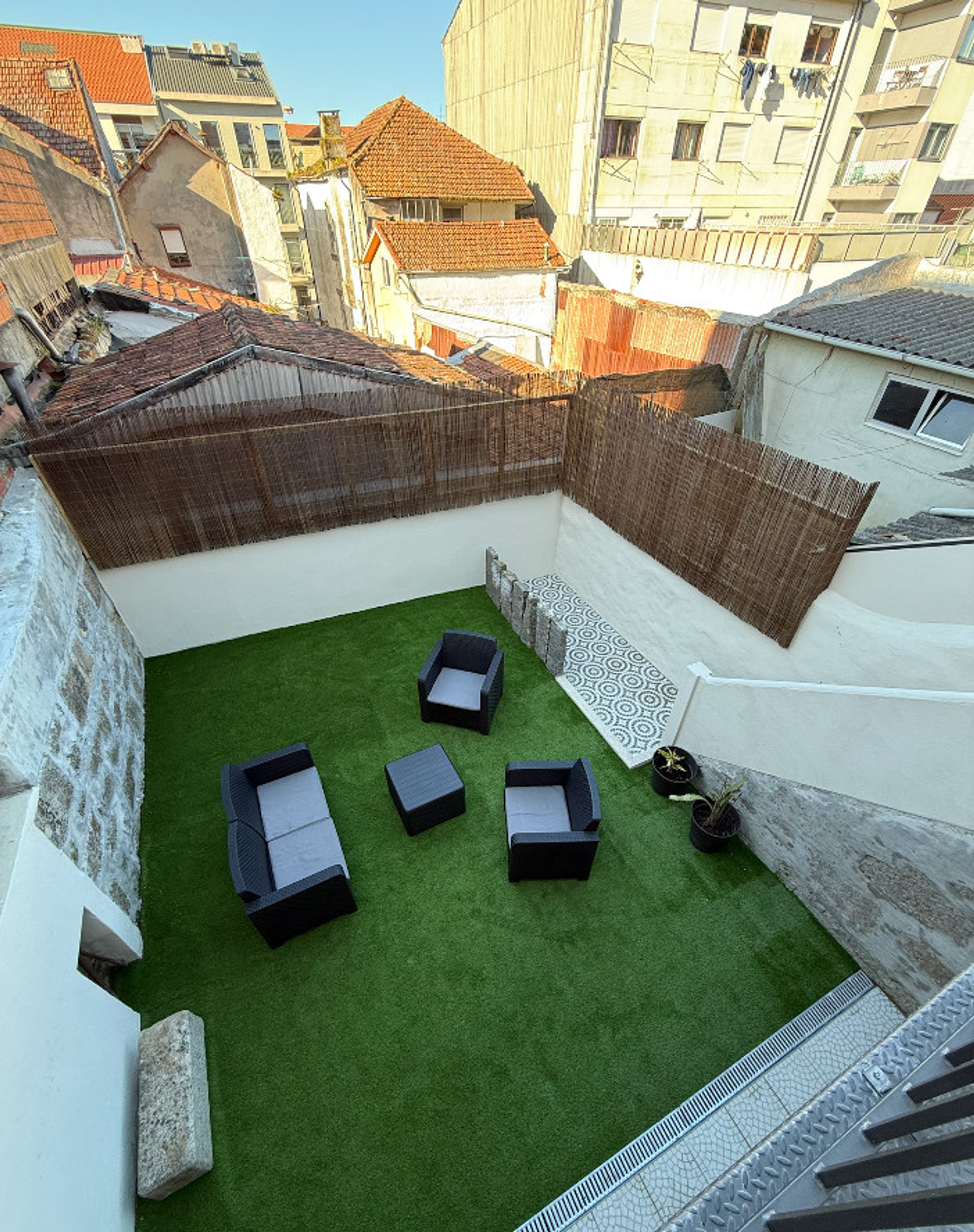 Access to garden 