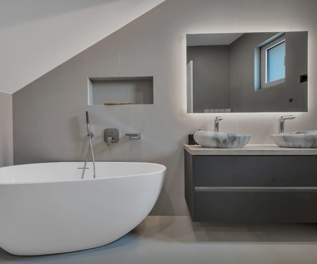 Penthouse Soll 100m from sea