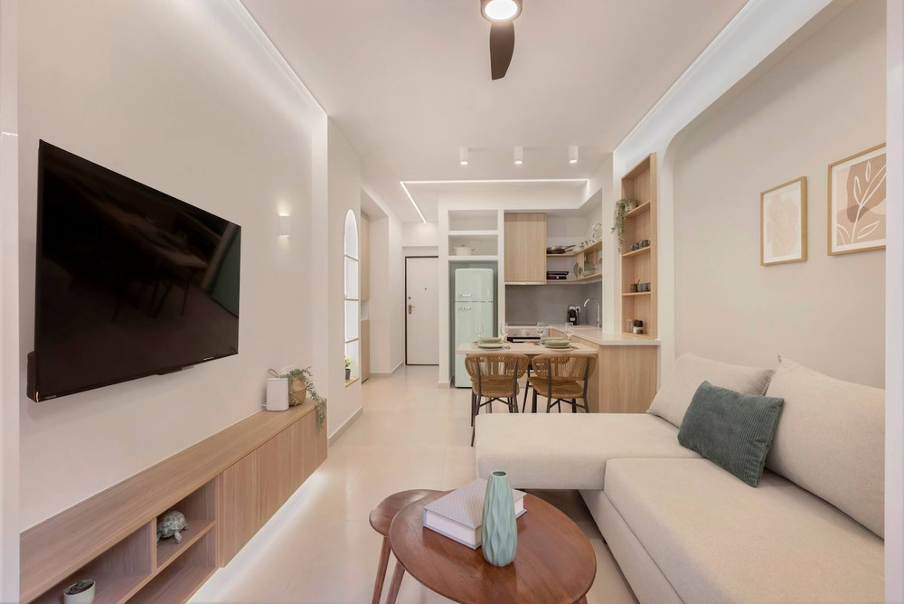 Stylish apartment in Petralona preview