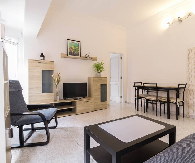 Clara Las Palmas' Loft