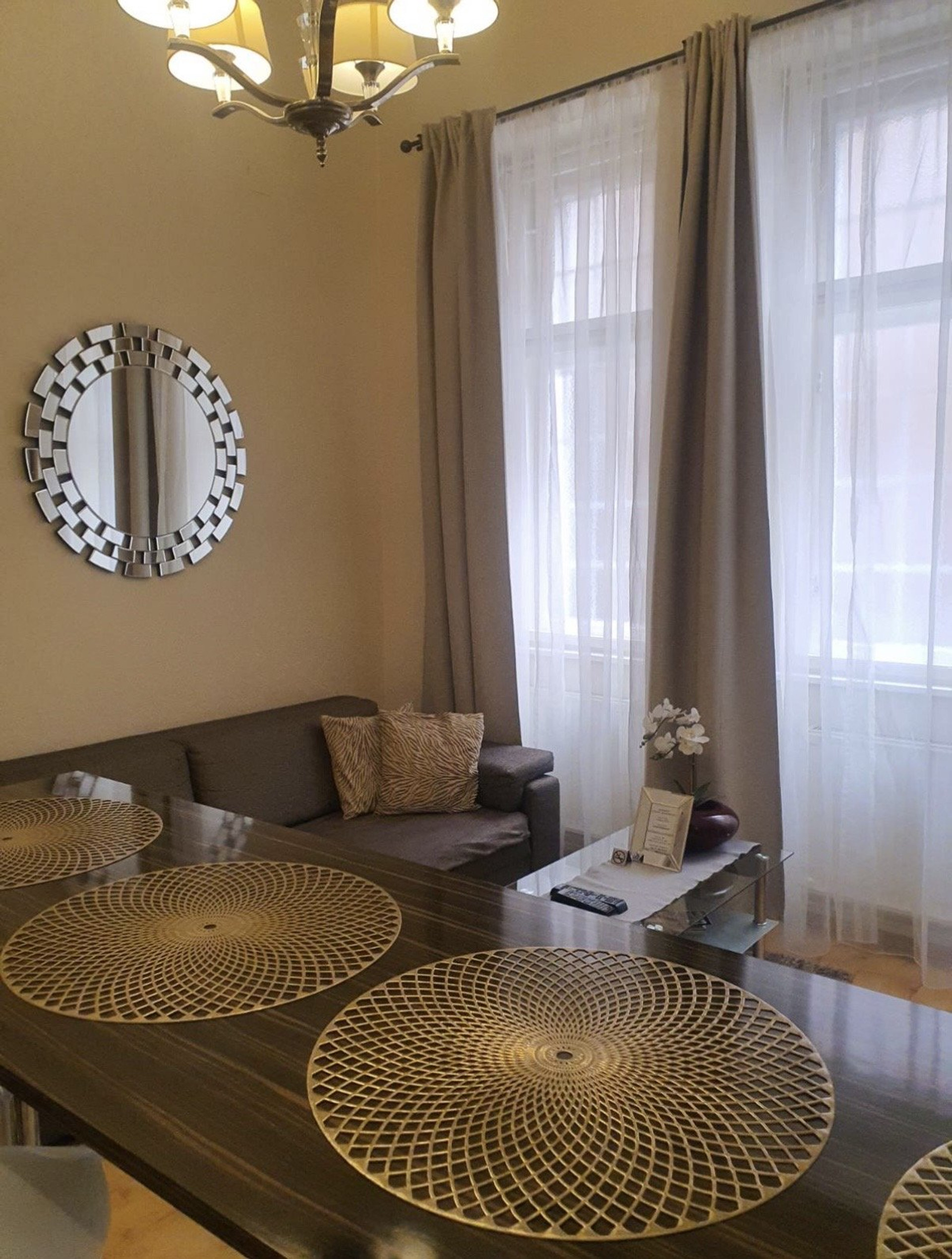 Living area with dining table