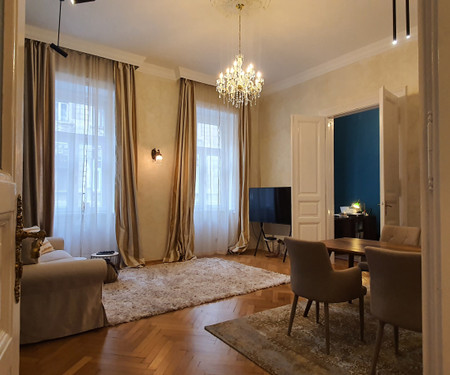 Apartamento para arrendar  - Budapest