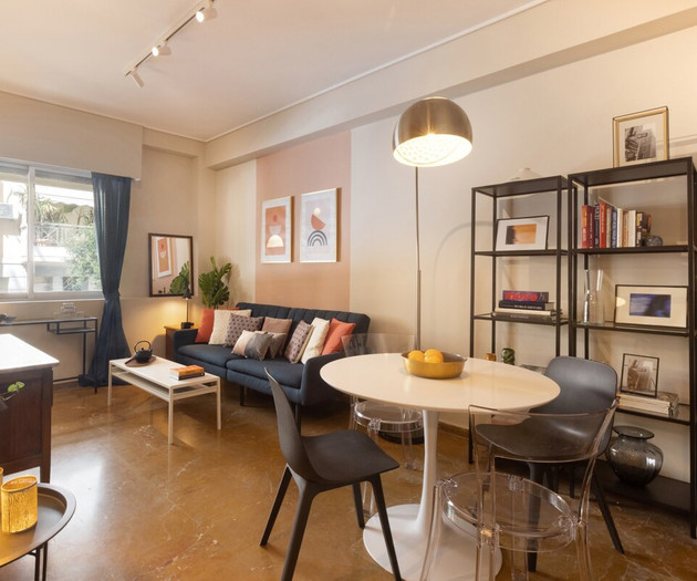 Marina Zeas apartment by the sea