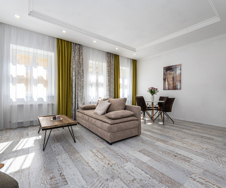 Apartamento para arrendar  - Prague 4 - Nusle