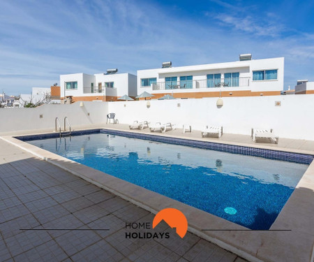 #134 Equiped and Spacious w/ Pool, 600 mts Beach