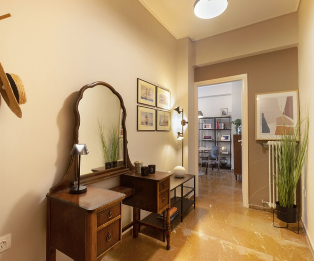 Marina Zeas apartment by the sea