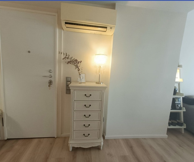 Apartment with Terrace Next to Turia Gardens