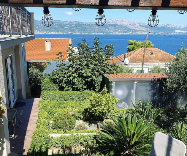 Seafront House near Split – Winter Rental