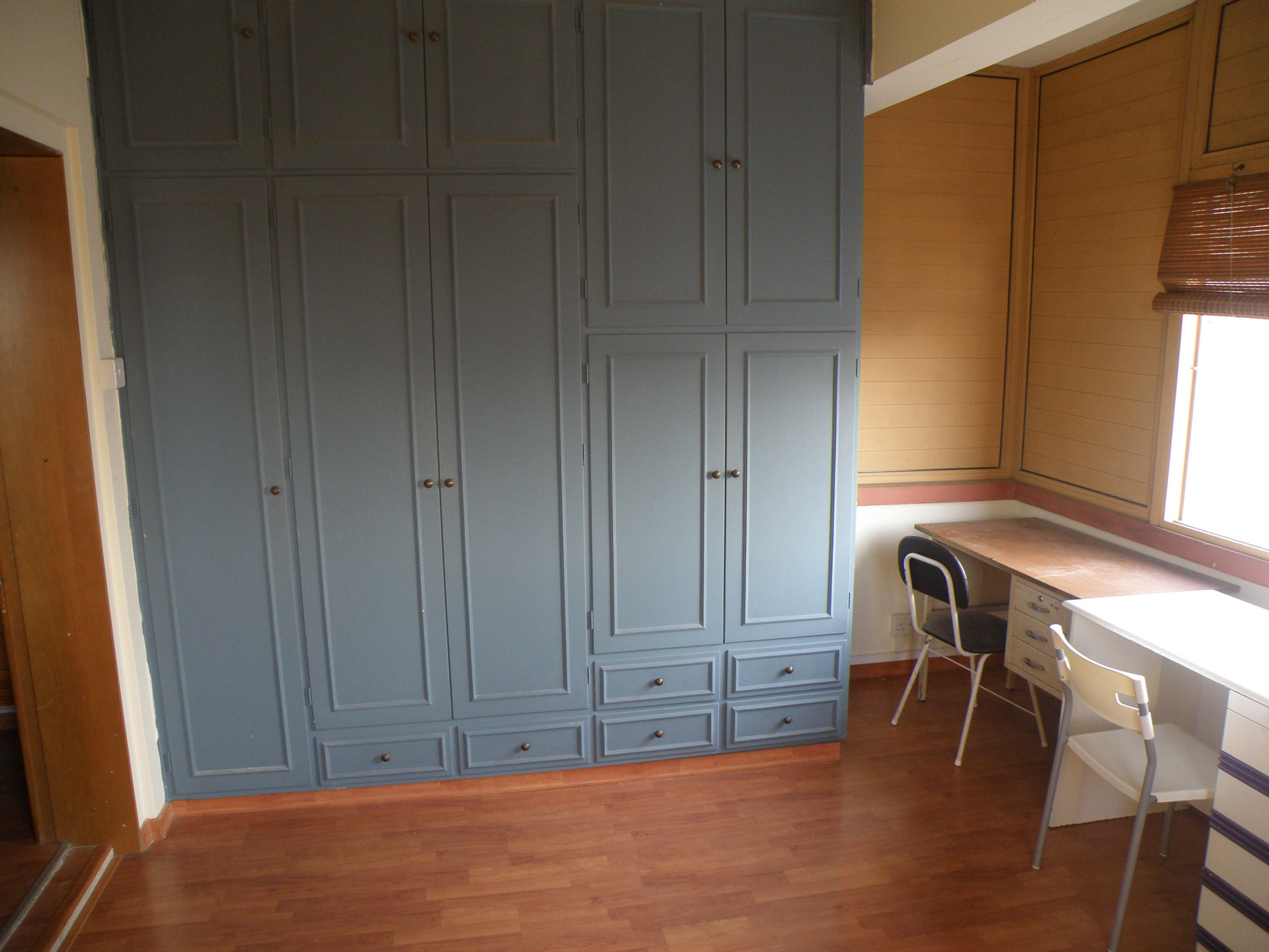 Room 2 Photo 5