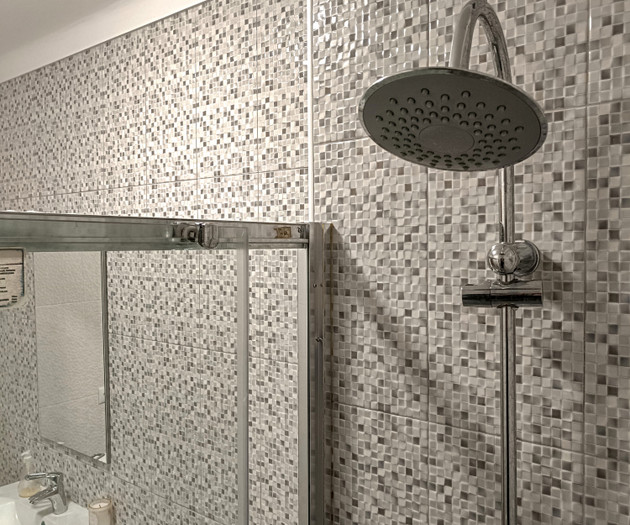 Comfy bedroom in the Vila Rosa neighbourhood