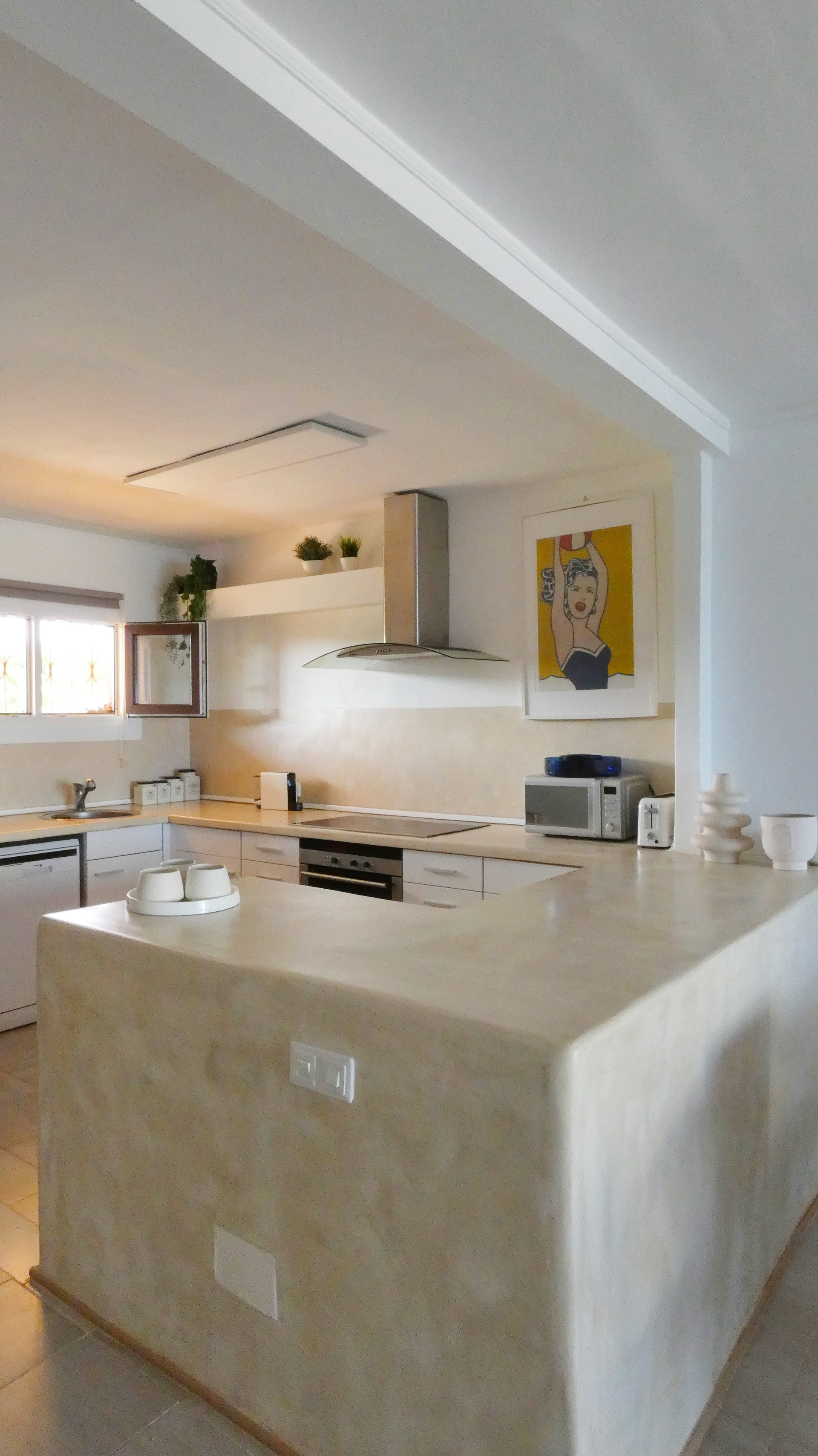 Open kitchen