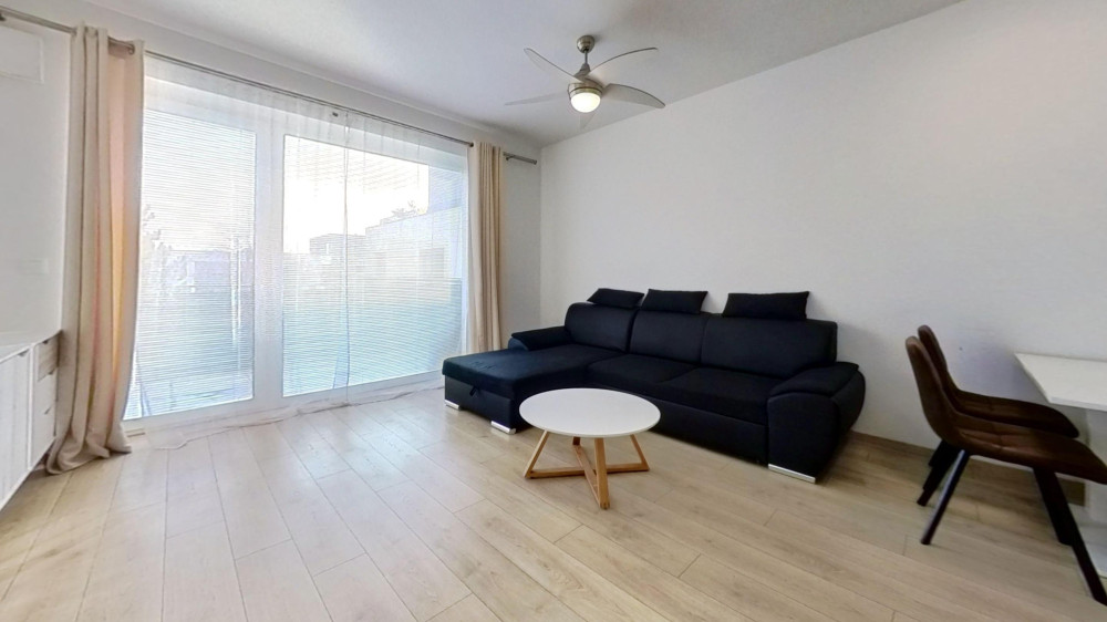 1-bedroom apartment with a balcony in Rovinka preview