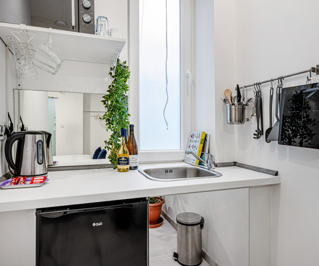 Boutique Oasis – Studio w/ AC & Smart TV