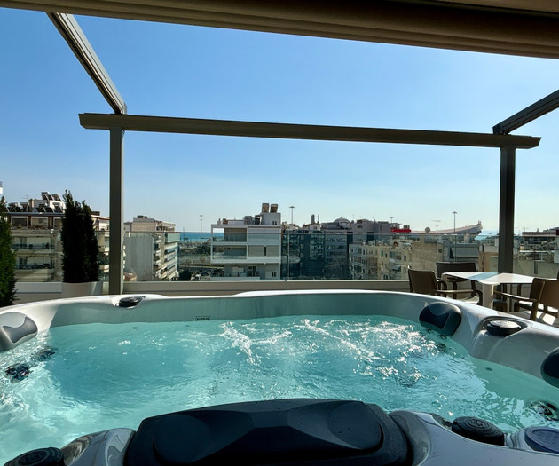 The Riviera Loft & Private Jacuzzi by Unoblu®