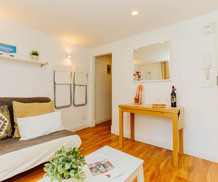 RENT4REST BAIRRO ALTO CHARMING 1 BEDROOM APARTMENT